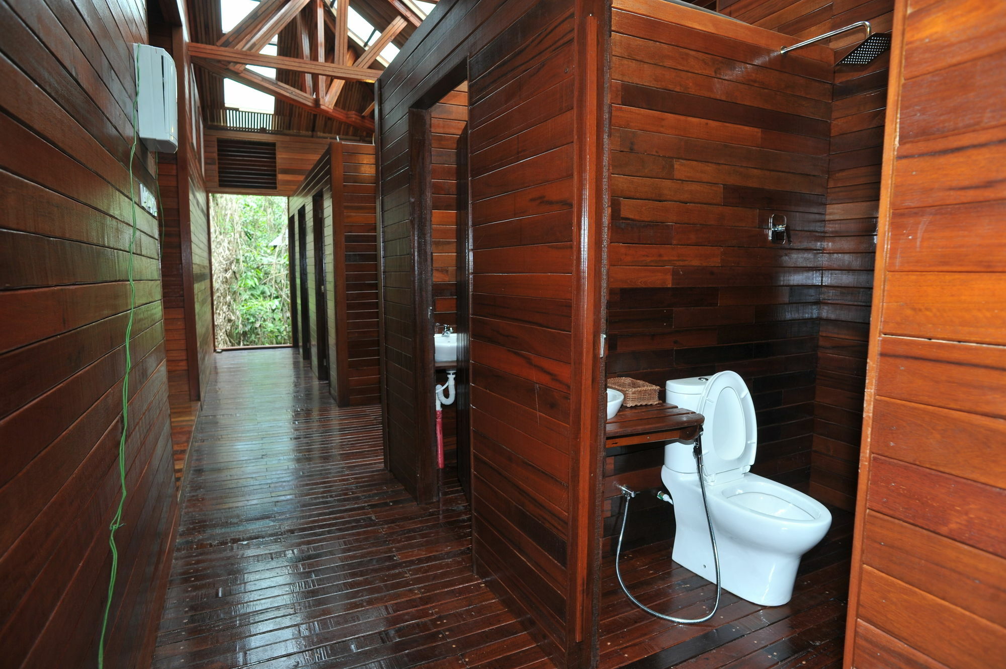 Borneo Natural Sukau Bilit Resort Exterior foto